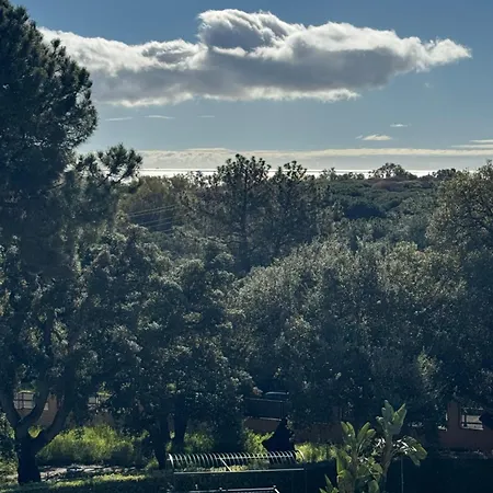 Lejlighed Piso-lechuza Elviria 2 Bedrooms 4 Guests Penthouse-maisonette In Elviria-marbella- Urb Jardines De Santa Maria Golf *