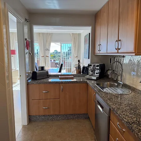 Piso-lechuza Elviria 2 Bedrooms 4 Guests Penthouse-maisonette In Elviria-marbella- Urb Jardines De Santa Maria Golf Appartement *