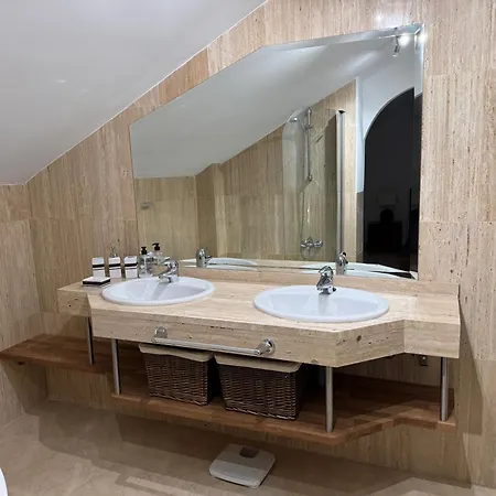 Apartamento Piso-lechuza Elviria 2 Bedrooms 4 Guests Penthouse-maisonette In Elviria-marbella- Urb Jardines De Santa Maria Golf *