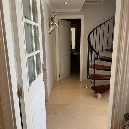 Apartamento Piso-lechuza Elviria 2 Bedrooms 4 Guests Penthouse-maisonette In Elviria-marbella- Urb Jardines De Santa Maria Golf *