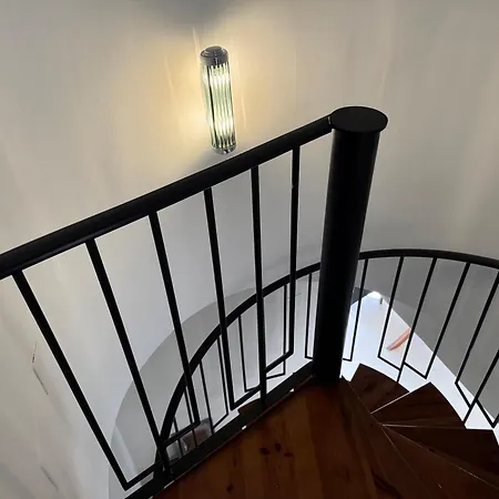 Piso-lechuza Elviria 2 Bedrooms 4 Guests Penthouse-maisonette In Elviria-marbella- Urb Jardines De Santa Maria Golf Marbella