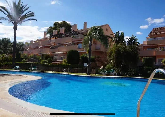 Appartement Piso-lechuza Elviria 2 Bedrooms 4 Guests Penthouse-maisonette In Elviria-marbella- Urb Jardines De Santa Maria Golf