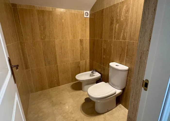 Piso-lechuza Elviria 2 Bedrooms 4 Guests Penthouse-maisonette In Elviria-marbella- Urb Jardines De Santa Maria Golf 마르베야