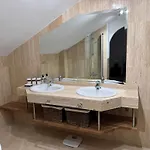 Appartement Piso-lechuza Elviria 2 Bedrooms 4 Guests Penthouse-maisonette In Elviria-marbella- Urb Jardines De Santa Maria Golf *