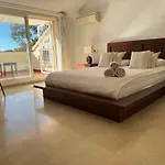 Piso-lechuza Elviria 2 Bedrooms 4 Guests Penthouse-maisonette In Elviria-marbella- Urb Jardines De Santa Maria Golf Marbellac