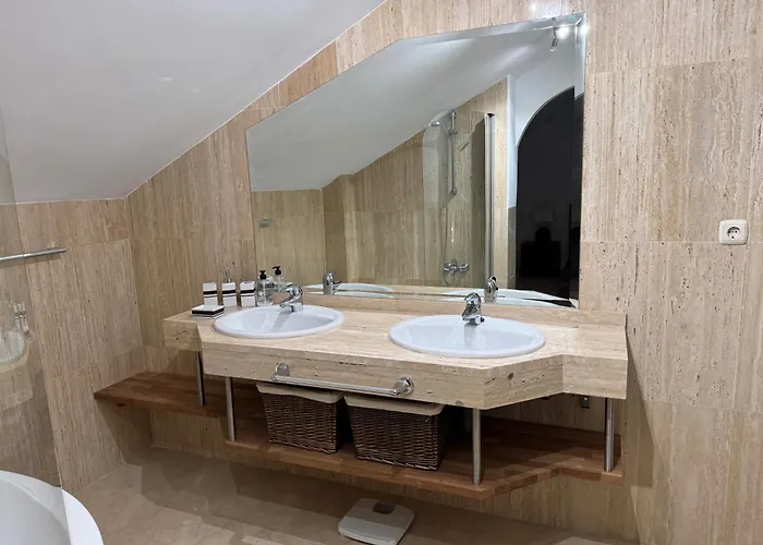 Apartment Piso-lechuza Elviria 2 Bedrooms 4 Guests Penthouse-maisonette In Elviria-marbella- Urb Jardines De Santa Maria Golf *